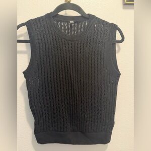 Uniqlo Black Sleeveless Knit Tank Top